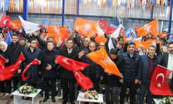 Uşak'ta AK Parti İl Başkanlığınca "Büyük Yürüyüş" düzenlendi