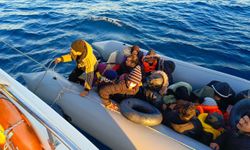 İzmir'de 27 düzensiz göçmen kurtarıldı