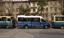Nazilli'de minibüs kurşunlandı