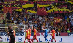 Göztepe taraftarından Süper Lig kutlaması
