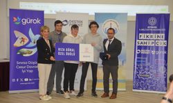 Kütahya’daki patent proje yarışmasında başarılı öğrencilere ödülleri verildi