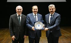 Eski Bakan Eroğlu, Uşak Üniversitesi Öğrencilerine İlham Verdi