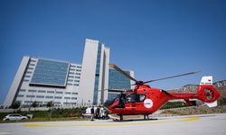 TSK'dan emekli pilotlar ambulans helikopterde hayat kurtarmak için mesai yapıyor