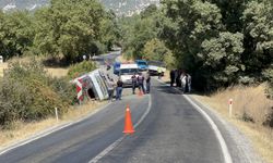 Kütahya'da devrilen kamyonun sürücüsü öldü