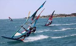 İzmir'deki Rüzgar Sörfü Slalom Avrupa Şampiyonası tamamlandı