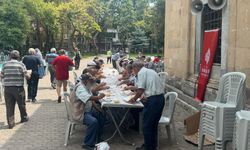 Afyonkarahisar İmaret Camisi'nde yemek ikramı başladı