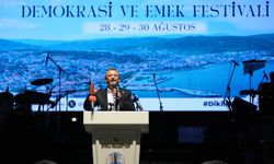 CHP Genel Başkanı Özel, Dikili Kültür Demokrasi ve Emek Festivali'nde konuştu: