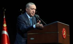 Cumhurbaşkanı Erdoğan: Gençlerimizin sosyal medyanın karanlık dehlizlerinde yitip gitmelerine seyirci kalamayız