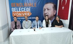 Eşme, Ulubey ve Sivaslı’da AK Parti Gençlik Kolları kongreleri yapıldı