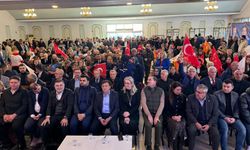 AK Parti'li İnan, partisinin Bornova İlçe Kongresi'nde konuştu