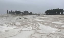 Uşak'tan da yoğun ilgi gösterilen Pamukkale'de oteller ful çekiyor