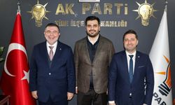 AK Parti'li İnan, partisinin Tire ilçe başkanlığını ziyaret etti