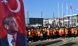 İzmir'de Sarıkamış şehitleri anısına futbol turnuvası yapıldı