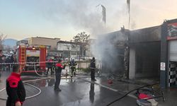 Merkezefendi'de iş yerinde çıkan yangın söndürüldü