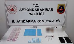 Afyonkarahisar'da uyuşturucu operasyonu, 5 kişi yakalandı