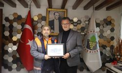 Manisa'da temizlik görevlisinden örnek davranış