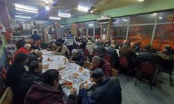 İzmir'de 9 yıldır süren gelenek "kahvehanede sahur "