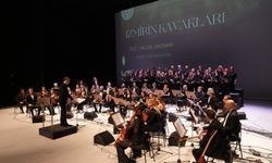 Bornova'da Maarif Orkestrası ve Halk Dansları Topluluğu sahne aldı