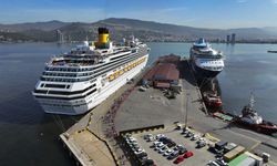 İzmir'e kruvaziyerle 4 bin 540 turist geldi