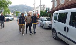 Yunusemre'de park halindeki 13 araca zarar veren kişi yakalandı!