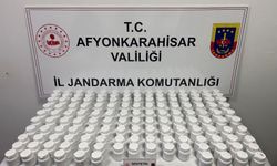 Afyonkarahisar'da yasaklı maddeden 2 şüpheli yakalandı
