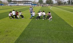 Başmakçı'da "Geleneksel çocuk oyunları" şenliği yapıldı