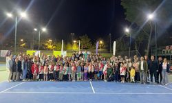 Denizli'de tenis turnuvası sona erdi