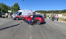İzmir'de kazaya karışan motosiklet sürücüsü ağır yaralandı