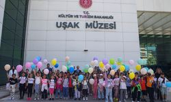 Kayıp broşla gündeme gelen Uşak Arkeoloji Müzesi'nde müzeler haftası etkinliği yapıldı