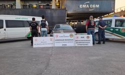 İzmir'de 54 tonluk kaçak akaryakıt yakalndı!