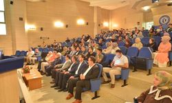 Uşak Üniversitesi'nde ailenin rolü konferansı