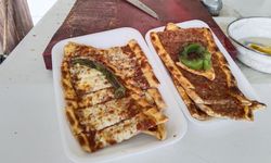 Uşak'taki pideci, vatandaş pide yesin diye kıymalı, ıspanaklı ve peynirliyi 150 TL'den 100 liraya düşürdü!