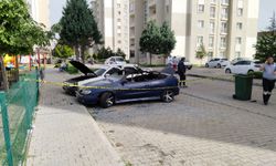 Uşak Kentsel Dönüşüm TOKİ'de evini ve 2 aracını ateşe verdi!