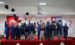 Kütahya'da "Kadın Üniversitesi" ilk mezunlarını verdi