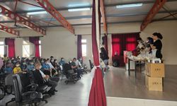 Uşak Üniversitesi öğrencileri atık yağlardan sabun yaparak örnek oluyor!