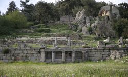 Labraunda Antik Kenti'nin gizlenen duvarları ortaya çıkmaya başladı