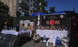 İzmir merkezli sahte içki operasyonu; 6 tutuklu !