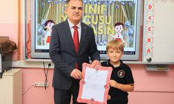 Muğla'da öğrencilerden karne sevinci!
