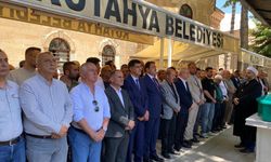 Kütahya CHP İl Başkanı Tamer Yenikaya'nın babası defnedildi