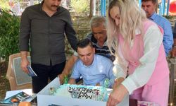 Kale Kaymakamı Gürbüz, engelli kişinin doğum günü kutlamasına katıldı