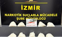 İzmir'de arabasında 10 kilo 40 gram yasaklı madde ele geçirilen kişi tutuklandı