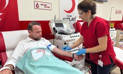 Kan bağışında rekor kıran babanın oğlundan "kan bağışı duyarlılığı"