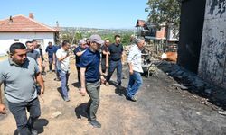 Uşak'ın Sivaslı ilçesinde evleri yanan vatandaşa devlet destek olacak