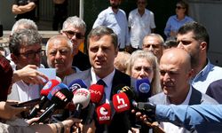 Deniz Yücel, gözaltındaki Tunç Soyer ve ekibi için açıklama yaptı