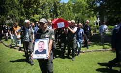 İzmir'de yangında şehit olan dozer operatörü Demir için tören düzenlendi