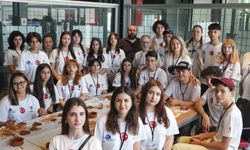 İzmir'de meslek lisesi öğrencileri tarihi yaşayarak öğreniyor