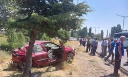 Afyonkarahisar'da trafik kazası; 1 ölü, 5 yaralı!