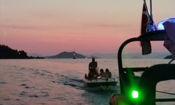 Fethiye'de sürüklenen teknedeki 4 kişi kurtarıldı