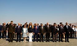 İzmir'de Kıbrıs şehitleri anıldı