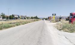 Uşak Eğitim ve Araştırma Hastanesine giden yolda tehlikeye davetiye çıkaran durumlar!